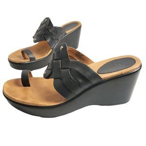 wide width chunky sandals
